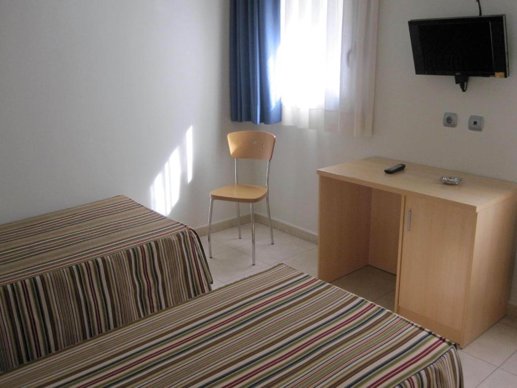 Hotel Blauet By Bossh Hotels Ел Прат де Льобрегат Стая снимка