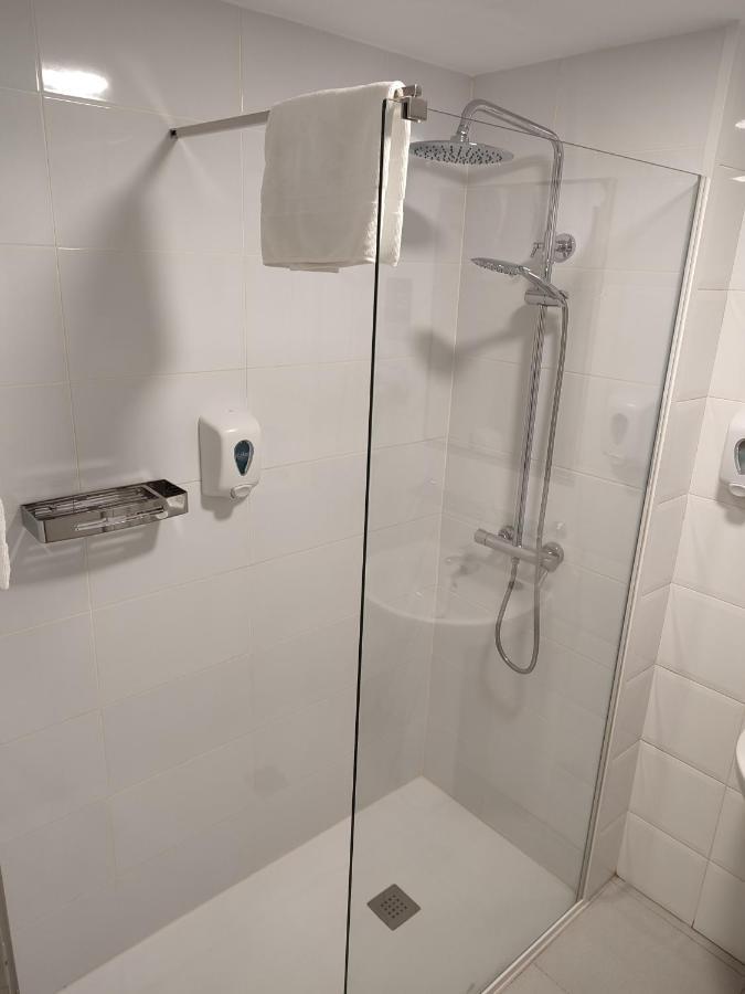 Hotel Blauet By Bossh Hotels Ел Прат де Льобрегат Екстериор снимка