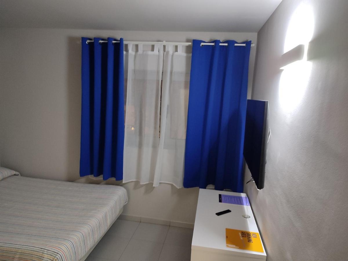 Hotel Blauet By Bossh Hotels Ел Прат де Льобрегат Екстериор снимка