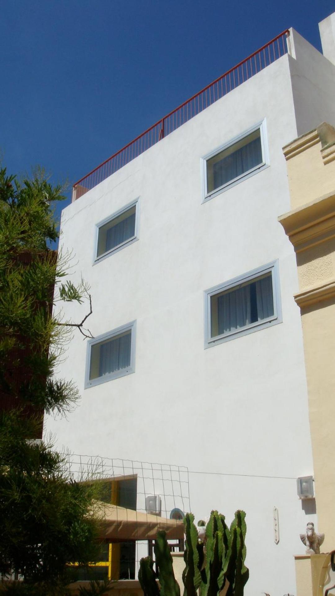 Hotel Blauet By Bossh Hotels Ел Прат де Льобрегат Екстериор снимка